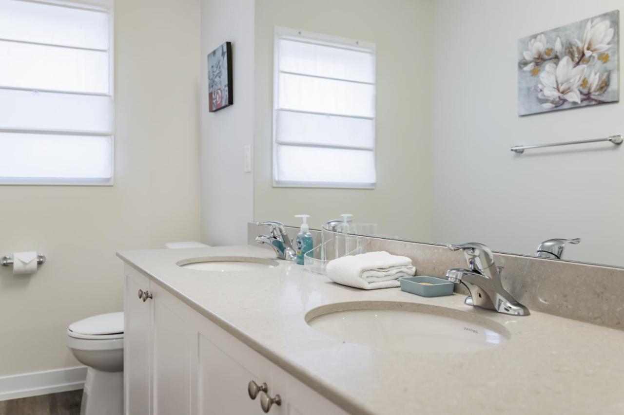 Luxury Townhouse Close To Fairview Casino In Niagara Falls Villa Exterior foto