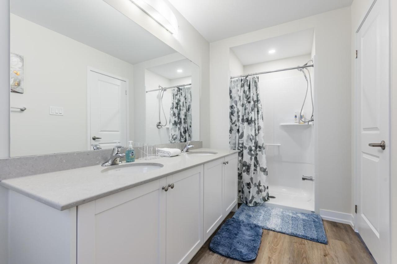 Luxury Townhouse Close To Fairview Casino In Niagara Falls Villa Exterior foto