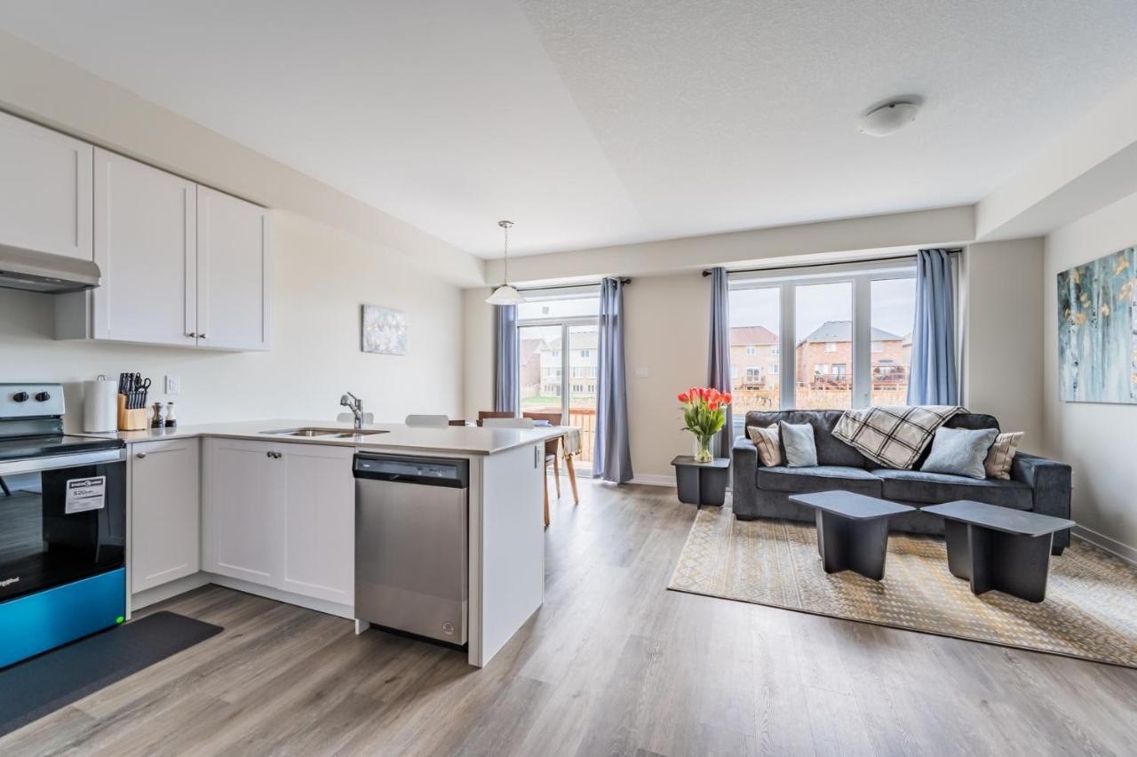 Luxury Townhouse Close To Fairview Casino In Niagara Falls Villa Exterior foto