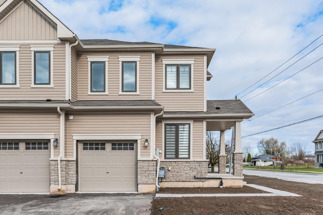 Luxury Townhouse Close To Fairview Casino In Niagara Falls Villa Exterior foto